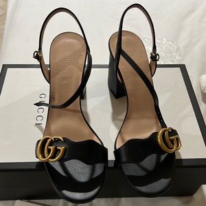 Gucci Black Leather Slingback Heels with Gold Double G